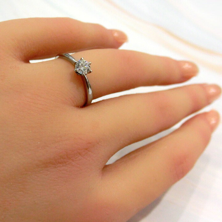 楽天市場】エンゲージリング PT900プラチナ 婚約指輪 鑑定付き 現品 