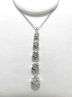 Ptダンシングダイヤペンダント/0.382ct0.09ct/G1567/ネックレス/ジュエリー/女性用/レディース/プレゼント/ギフト/お買い得/オススメ/送料込み/宝石