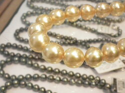 南洋白蝶真珠ナチュラルゴールドネックレス/南洋ゴールデンパールネックレス/10.3-13.5mm37ピース約42cm/JKT139/ネックレス/ジュエリー/パール/女性用/レディース/プレゼント/ギフト/お買い得/オススメ/送料込み/宝石