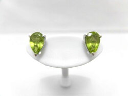 K18WGペリドットピアス/P0.86ct0.77ct/ぴあす/ジュエリー/アクセサリー/ダイヤ/送料無料