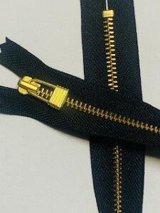 YKK`[tt@Xi[iS[hj40CM~