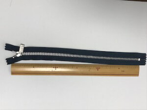 YKK^5`[tt@Xi[iVo[j30CM~