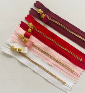 YKK`[tt@Xi[iS[hj12CM