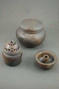 Pq  3ω Ԋ F t 5@b܎܍ r얾@̃Mtg җj Ȃǂ̑蕨ɍœK bsO@D-5