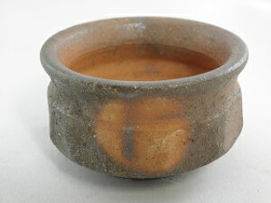 焼締ぐいのみ  おちょこ  文部大臣奨励賞受賞作家 荒川明作 木箱付き こだわりのギフト 還暦祝い などの贈り物に最適 無料ラッピング hgu-50