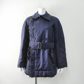 美品 AD2018 COMME des GARCONS コムデギャルソン フリル装飾 裁ち切り 再構築 ウールダブルブレストコート S/ネイビー【2400013010986】【中古】