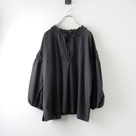 ハグオーワー クロスアンドクロス HUG O WaR Cloth&Cross フリル シャイニードット ブラウス /チャコール【2400014478938】【中古】