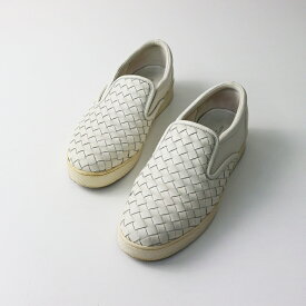 【期間限定価格】ボッテガヴェネタ BOTTEGA VENETA レザー イントレチャート スリッポン ｜オフホワイト シューズ【2400014570236】【中古】