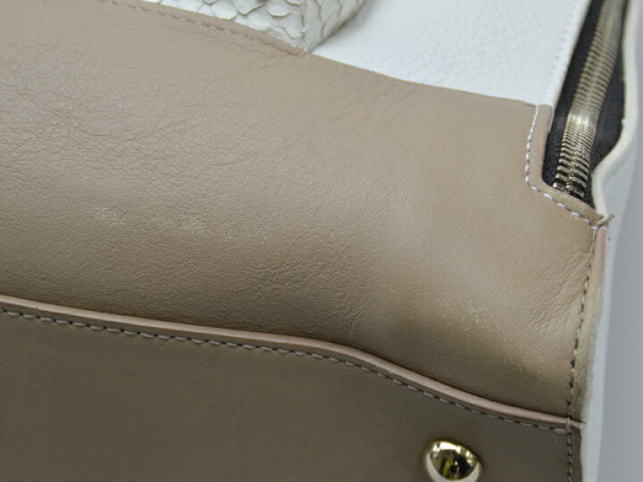 楽天市場】フルラ FURLA ラウンドファスナー レザー 肩掛け ワン  