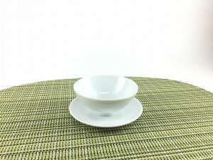 有田焼 李荘窯 75平盃(50cc)白磁(台皿付)【セット品】【7.5cm 茶器 酒器 白色 盃 湯呑 皿 真っ白 父の日 プレゼント】