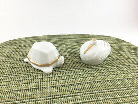 豆蓋物 (亀/鶴) 白マット金 9cm 有田焼 原重製陶所 瑞峯窯