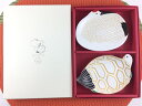【専用化粧箱入】有田焼 幸楽窯 銘々皿.鶴亀ペア(専用箱付)【セット品】【12cm 13cm 小皿 食器 ペア 贈答品 プレゼント 縁起物 お正月 長寿 お祝い事 敬老の日 ツル カメ つるのお皿 かめのお皿 おしゃれ 和食器】
