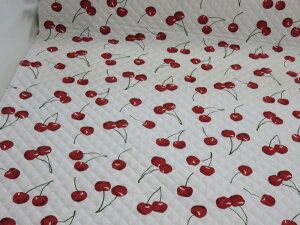 フルーツ サクランボ オフ オックスキルト キルティング 布地 手芸 プリント生地 レッスンバッグ シューズ入れ 体操着入れ 巾着袋 布団袋
