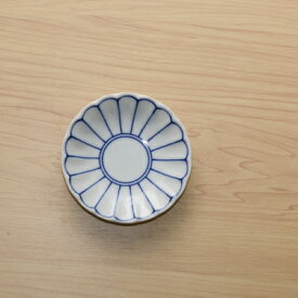 菊花紋 豆皿 9.8cm 小皿 和食器 薬味皿 醤油皿 プレート 日本製 美濃焼 日本料理 定番　インスタ映え