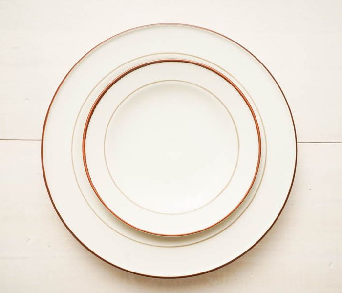 ブラウンライン 取り皿 17cm プレート5.0皿 丸皿 日本製 美濃焼 和食器 プレート おしゃれ ブラウンエッヂ | ナチュラル和洋食器  うつわやさん