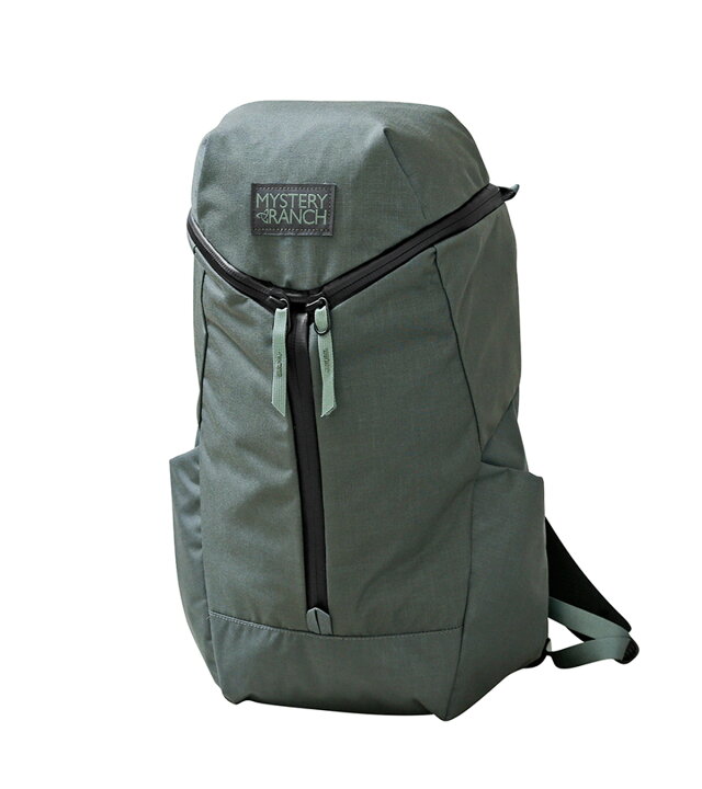 am_catalyst22_3.jpg?fitin=720:720 