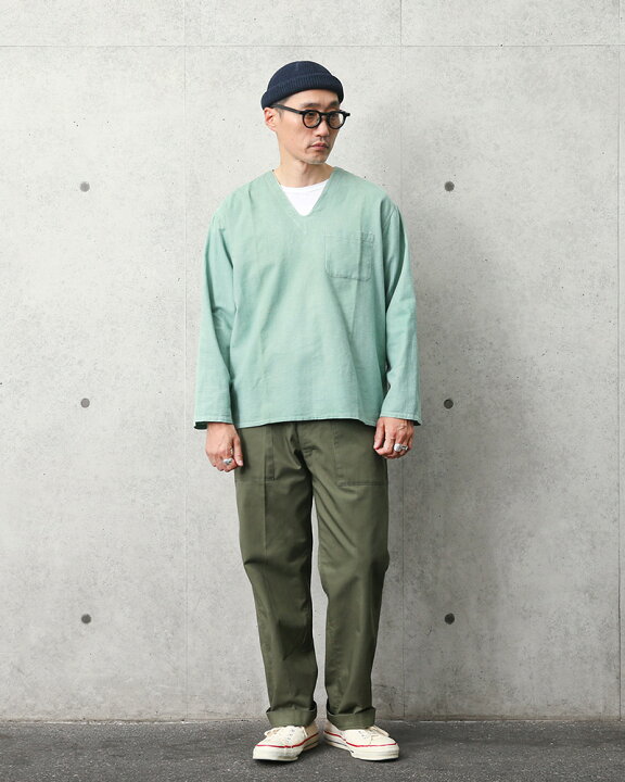 楽天市場】実物 USED ハンガリー軍 リネン Vネックスリーピングシャツ 