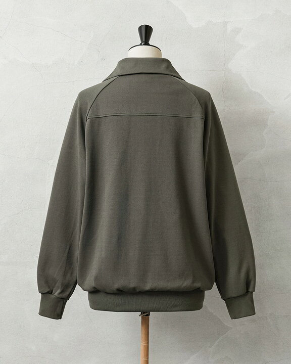 楽天市場】実物 新品 デッドストック オーストリア軍 トレーニング 