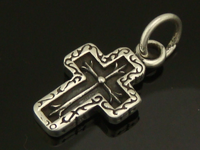 シルバー925 クロスのペンダントヘッド 十字架 silver925 ブランドのギフト メンズ ペンダントトップ シルバーアクセサリー 独創的 ペンダントヘッド