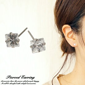 シルバーピアス キュービックジルコニア 四角 スクエア キラキラ 大きめ シンプル シルバー925 silver925 シルバーアクセサリー スタッドピアス