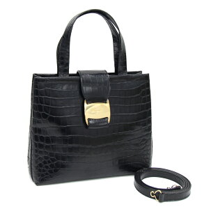 サルヴァトーレ・フェラガモ(Salvatore Ferragamo) ヴァラ(VARA) 中古  