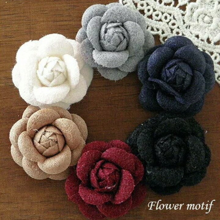 楽天市場 ウール素材のカメリアモチーフ 1個 バラ 薔薇 椿 コサージュ 秋 冬 花 アクセサリーパーツ 毛糸 Motif64 1 Green Rose ネットショップ Yumi