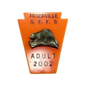 【追跡メール便可】ヴィンテージ ライセンス バッジ FRACKVILLE S.E.F.S / 狩り 狩猟 ビーバー アメリカン雑貨 アメ雑