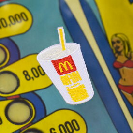 【メール便可】ミニワッペン McDonalds ドリンク (3.1x5.8cm) [MW026] / 手芸 パッチワーク アメ雑 アメリカン雑貨 マクドナルド