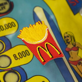 【メール便可】ミニワッペン McDonalds ポテト (4x5.6cm) [MW070] / 手芸 パッチワーク アメ雑 アメリカン雑貨 マクドナルド