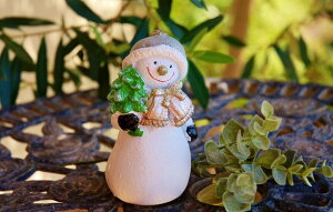 ガーデニング雑貨 クリスマス雑貨 スノーマン クリスマス飾り カーム レジンドール クリスマス置物 カントリー雑貨 北欧雑貨 冬雑貨 インテリア雑貨 可愛い かわいい シンプル 白 ホワイト