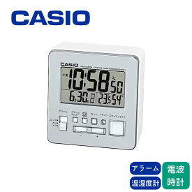 カシオ 電波時計 置時計 デジタル 温度 湿度計測 アラーム機能 シルバー パールブルー 卓上 目覚まし時計 置き時計 スヌーズ機能 シンプル 書斎 机 寝室 CASIO DQD-805J-8JF 銀色 めざまし時計