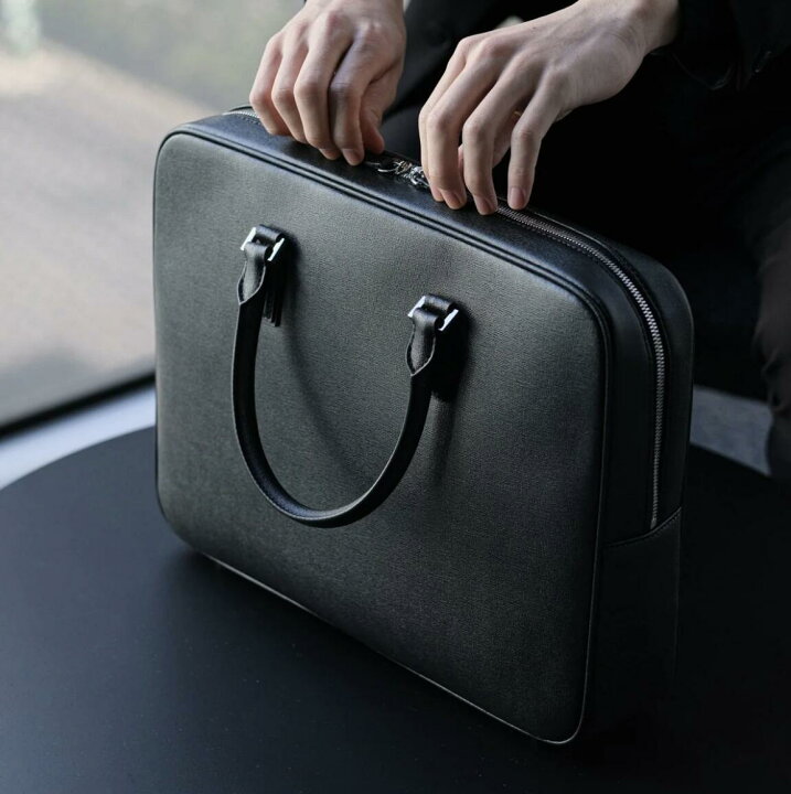 楽天市場】ITALIAN SAFFIANO LEATHER BRIEFCASE : aucentic