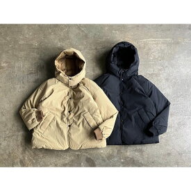 【ARMEN 】アーメン Nylon/Cotton Reversible Down Snap Front Hooded Jacket style No.NAM2156R
