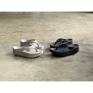ē yOOFOSz E[tHX OOmega Recovery Sandals NOMAD&BLACK style No.OOFOS-OOmega