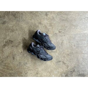yMIZUNOz ~Ym WAVE PROPHECY LS Gray×Black×Dark Gray style No.D1GA333705