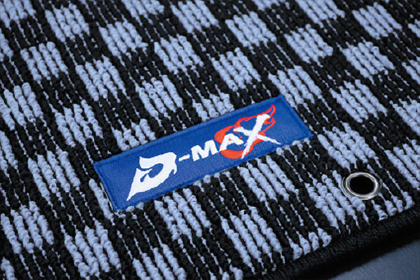 楽天市場】D-MAX フロアマット フロントのみ シルバー×ブラック