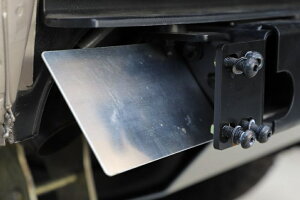 MOTORAGE モトレージ 対マフラー用遮熱板(MTRリアバンパーオプション) TOYOTA ランドクルーザー70(再再販車) GDJ76