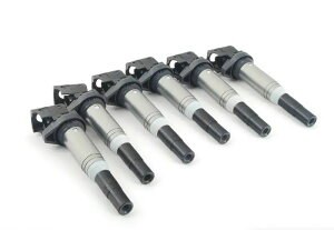 �yBMW�����z3�V���[�Y(F30,F31)/M3(F80)/M4(F82)�� �C�O�j�b�V�����R�C��6�{�Z�b�g 12138616153S6KT