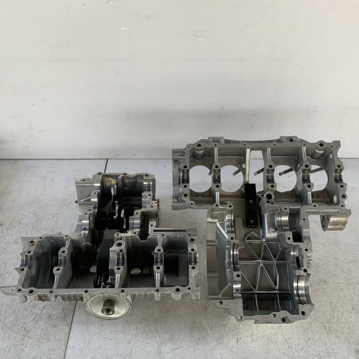 楽天市場】HONDA ホンダ CB750F クランクケース RC04【中古 