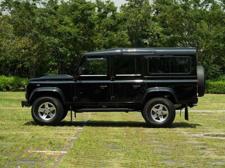 楽天市場 15モデル 新車 ディフェンダー 110 ベース 2 2 オーダー終了しました Base S Se Se S ポスト新長期規制対応 ボディ各全11色より Rangers保証 1年間 走行無制限 含む 展示車両あり 試乗も可能です 15年最終モデル ランドローバー専門 レンジャース