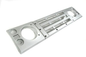 �t�����g�O���������C�g�T���E���h�@�A�b�v�f�C�gKIT�@ Zambezi Silver Premium KBX�@Defender Front Grille & Lamp Surround Upgrade KitDEFENDER90/110 �f�B�t�F���_�[