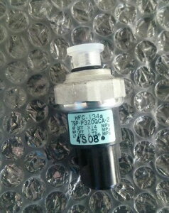 GARvbV[XCb`yUKiz@SWITCH - AIR CONDIT.SYSTEM - VACUUM@@@@DEFENDER fBtF_[Tdci`'11f