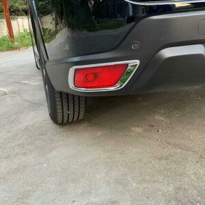 適用: スバル フォレスター SK 2018 2019 2020 リア バンパー リフレクター ライト フォグランプ カバー トリム バンパー モールディング ガーニッシュ AL-MM-2525 AL Exterior parts for cars