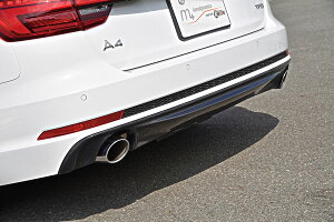 K[Wx[AUDI AEfB A4 Aog S-LineAfBt[U[ J[{