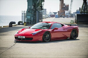 GCQCFERRARI 458 Itaria tLbg ( 4Zbg ) cNA/D