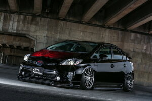 ルーフ / クールプリウス ZVW30 後期 Ver.3 4点キット FRP製 黒ゲル メーカー塗装済品(塗り分け2トーン塗装) ハイグレードタイプ