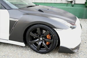 R35 GT-R Ji[hZbg FRP ht