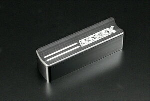 ハイエース 200系 ビレットサイドブレーキカバー ブラックポリッシュ