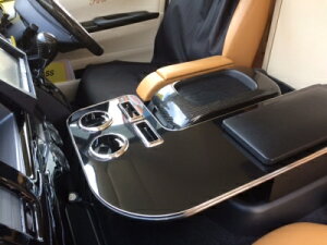 nCG[X 200n Ch{fB pbZW[e[uvX sAmubN