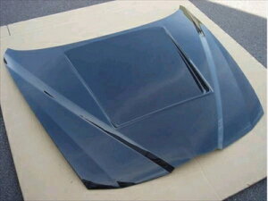 アルファ156 前期 ダクト付きボンネット 平織りカーボン 黒ゲルコート仕上げ ダクト部分のアルミ製のアミ取付 取付込